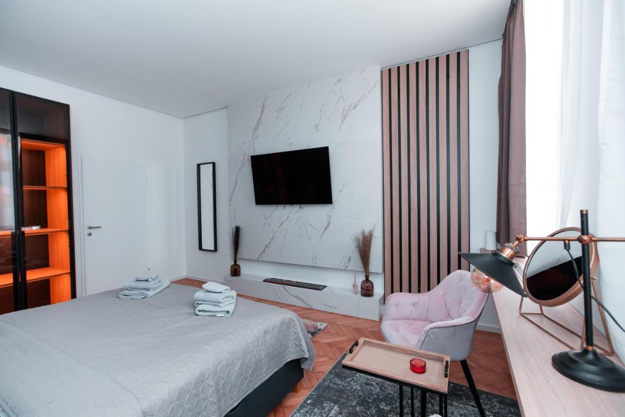 Appartement Petit Luxe *